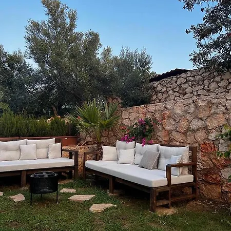 Huzur Mit Meerblick Und Privatpool