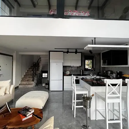 Apartment Huzur Mit Meerblick Und Privatpool