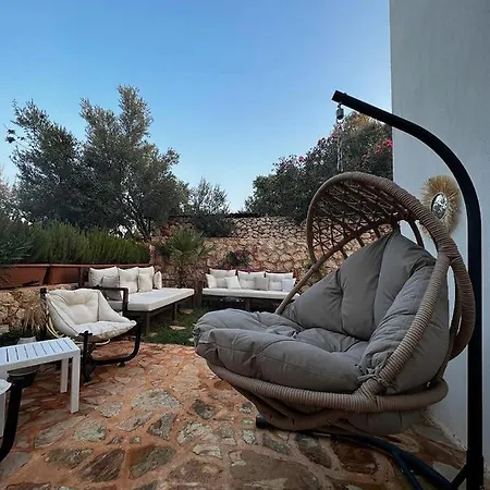 Huzur Mit Meerblick Und Privatpool